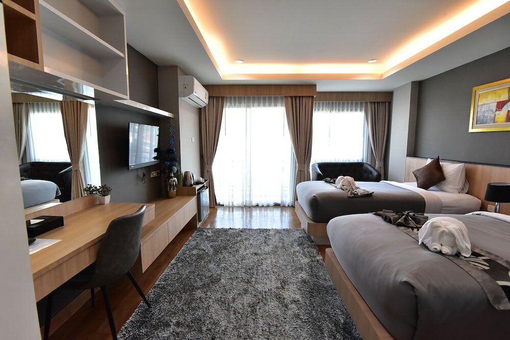 Фото The Raise Hotel