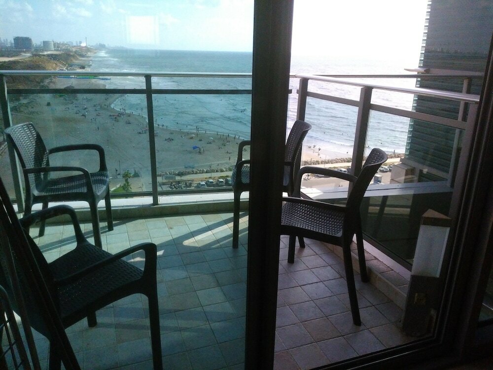 Фото Okeanos ba Marina by Sophie