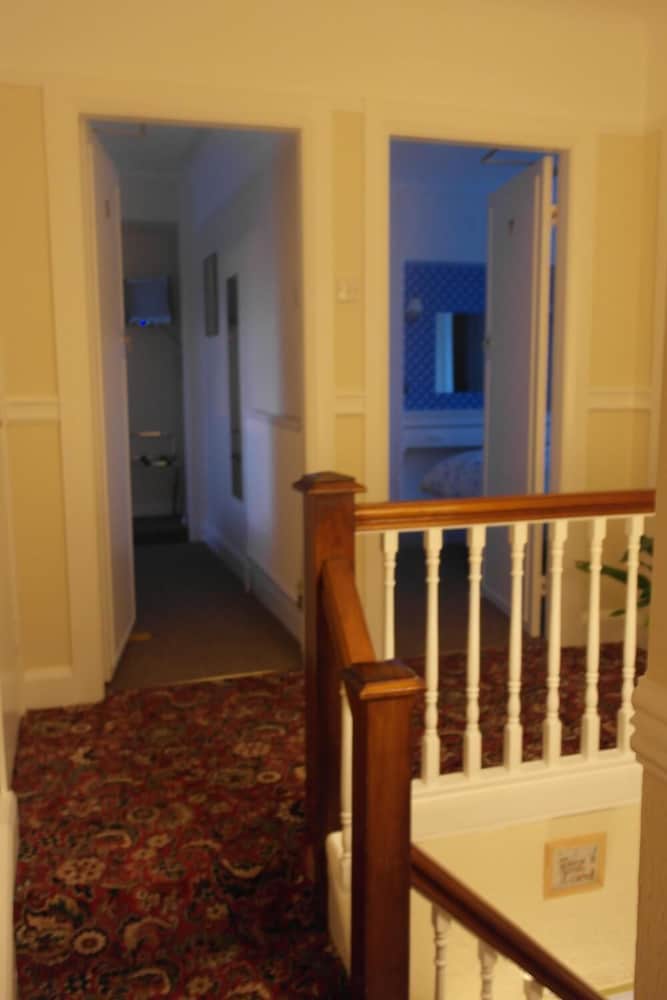 Фото Monravon Guest House