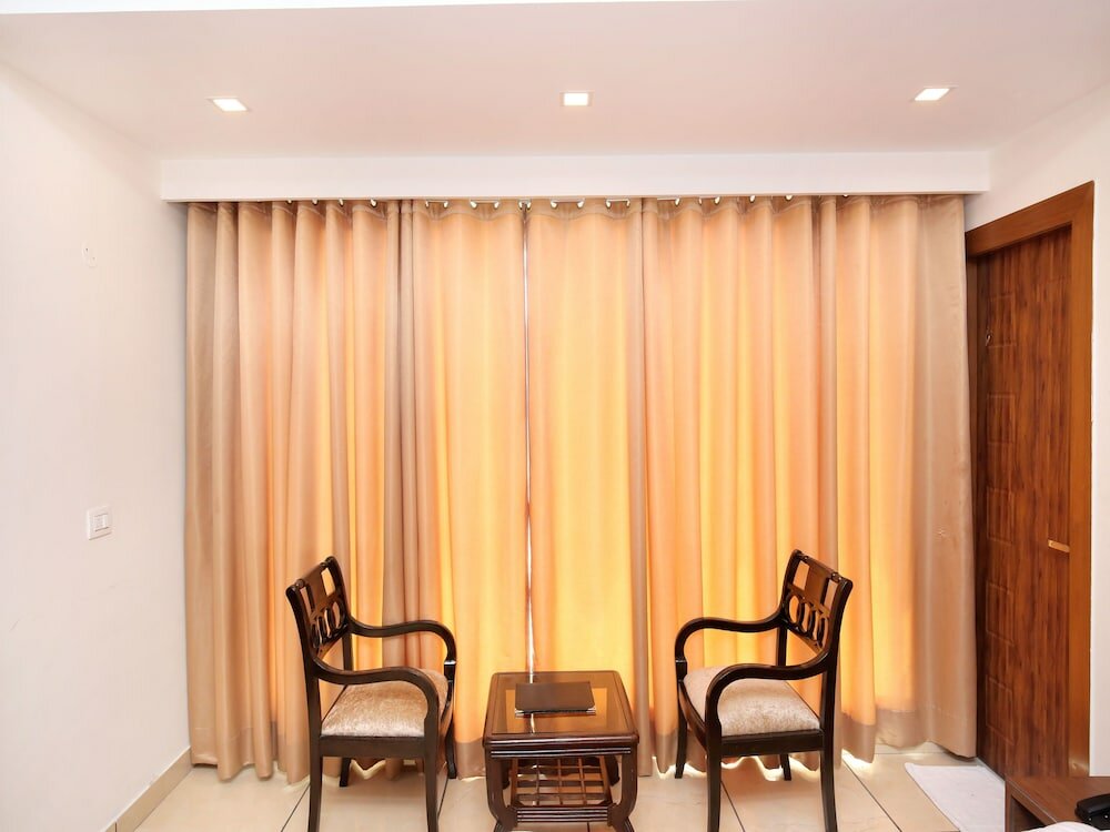 Фото Hotel Shagun