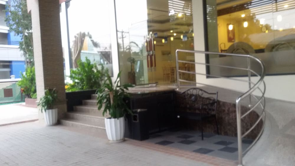 Фото Virati Hotel