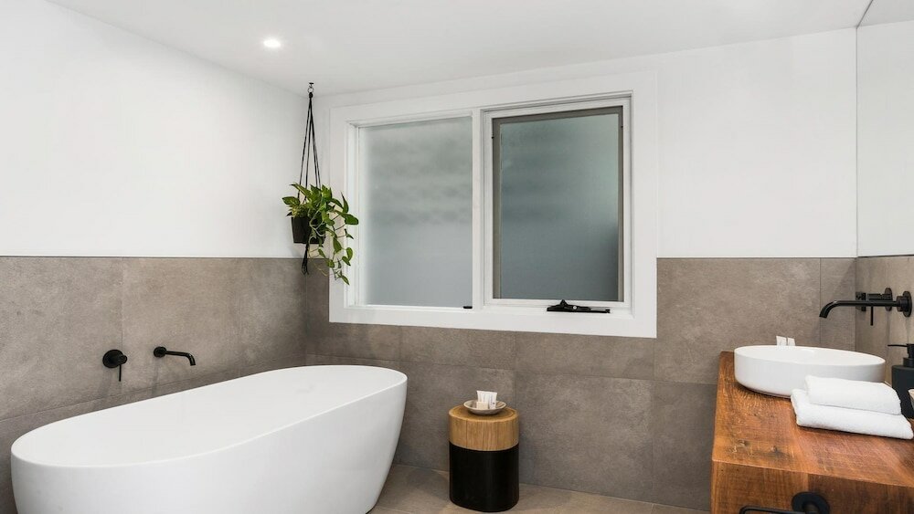 Фото Your Luxury Escape - Sway