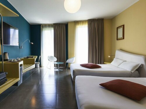 Гостиница Ibis Styles Catania Acireale