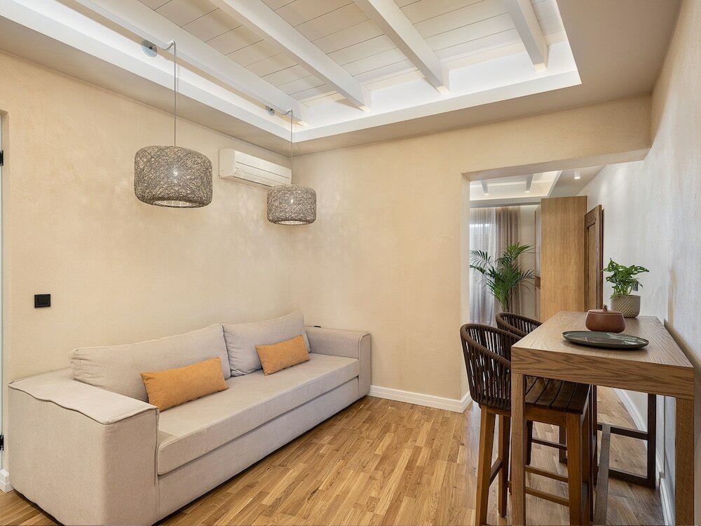 Фото Lithinon Cozy Studios and Suites