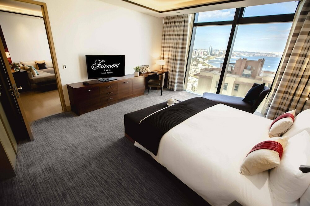 Фото Apartments by Fairmont Baku Flame Towers