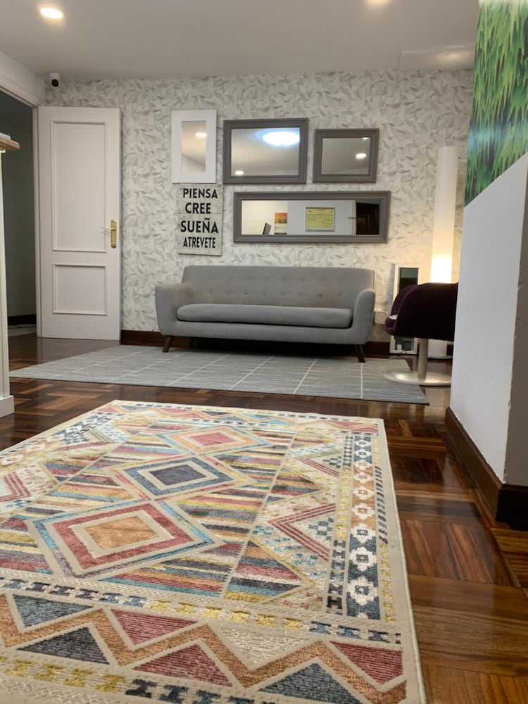 Фото Hostal San Fernando