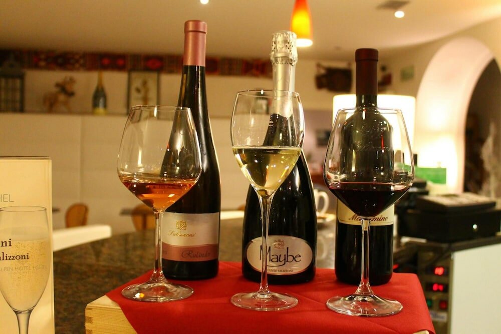 Фото Alpen Hotel Eghel