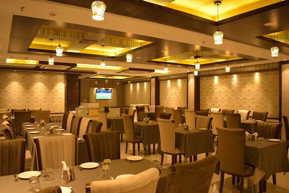 Фото Hotel Uday Palace