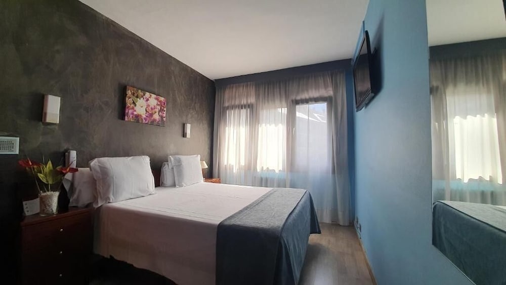 Фото Les 7 Claus