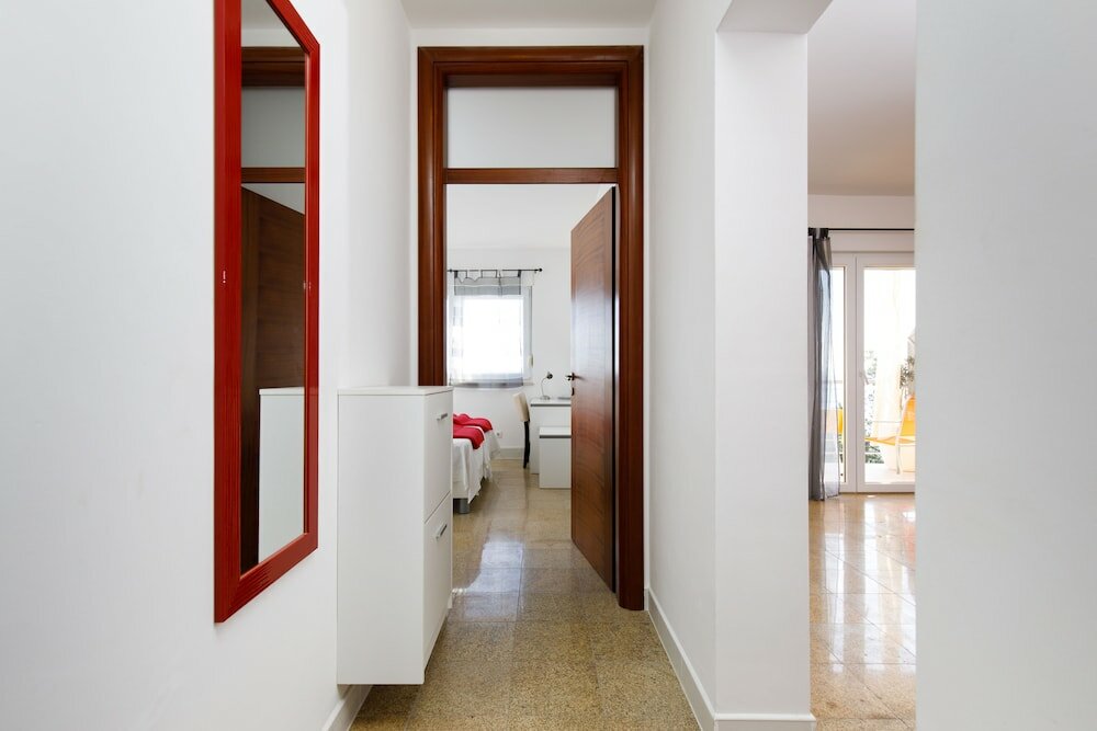 Фото Ark Beach Hotel