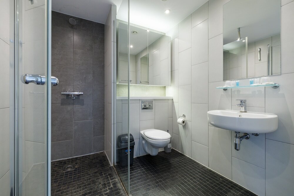 Фото Woodward Buildings