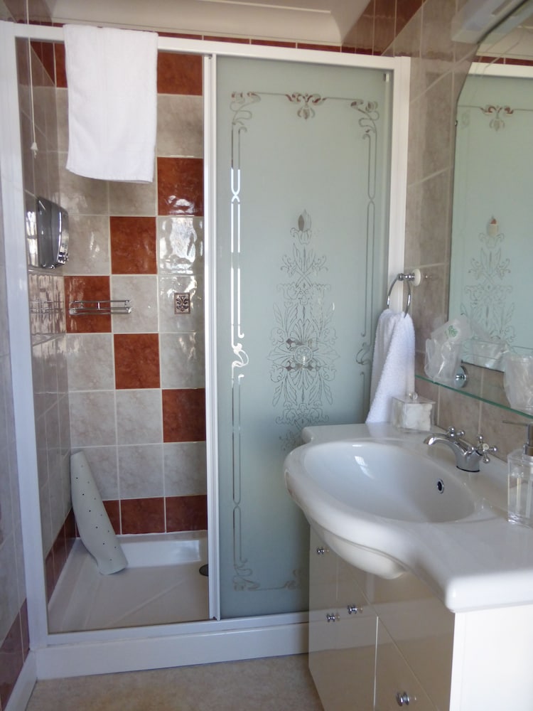 Фото Blenheim House