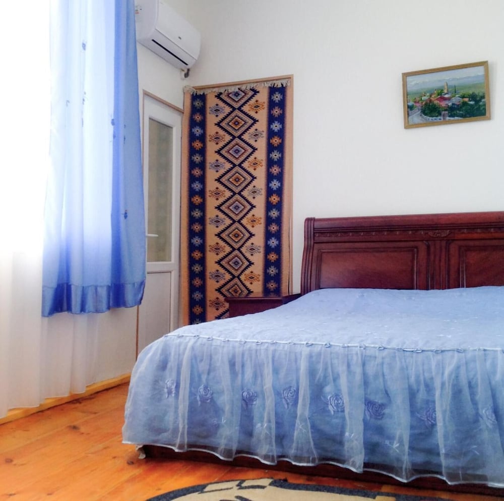 Фото Мини-отель Lelis