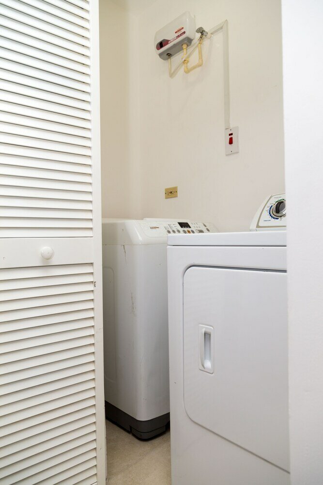 Фото The Brompton Executive Guest Apartment