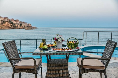 Гостиница Apartments Eneida в Улцине