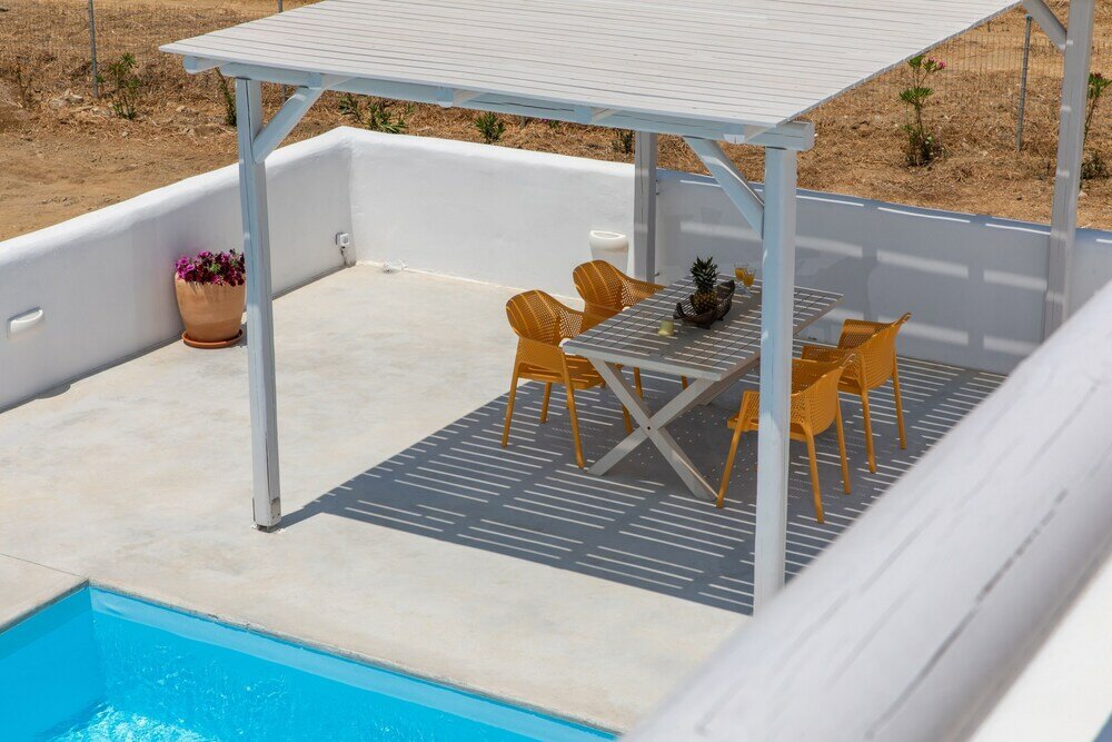 Фото Naxian Lounge Villas