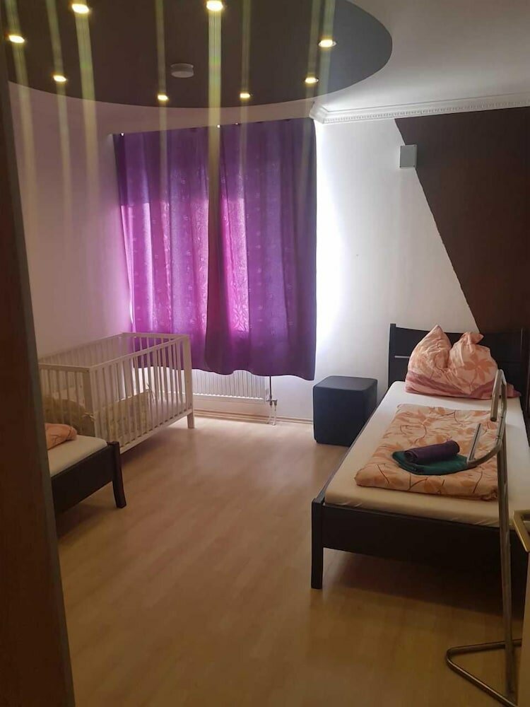 Фото Sunrise Apartmanház