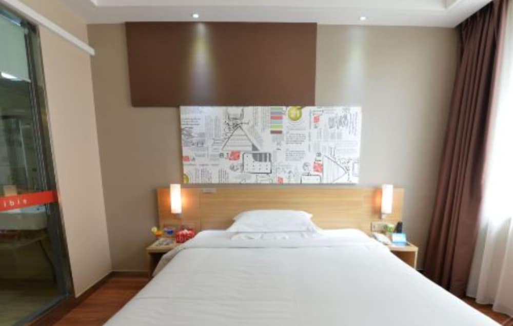 Фото Ibis Lanzhou Hi-Tech Dev Zone