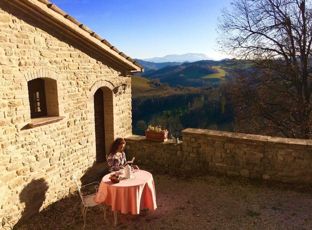 Фото Borgo Storico Cisterna