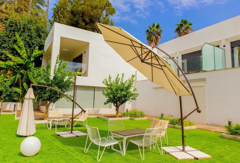 Фото Dimona Suites