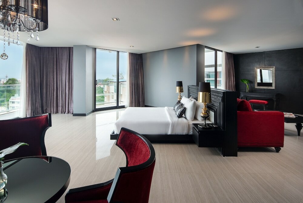 Фото Tsix5 Hotel