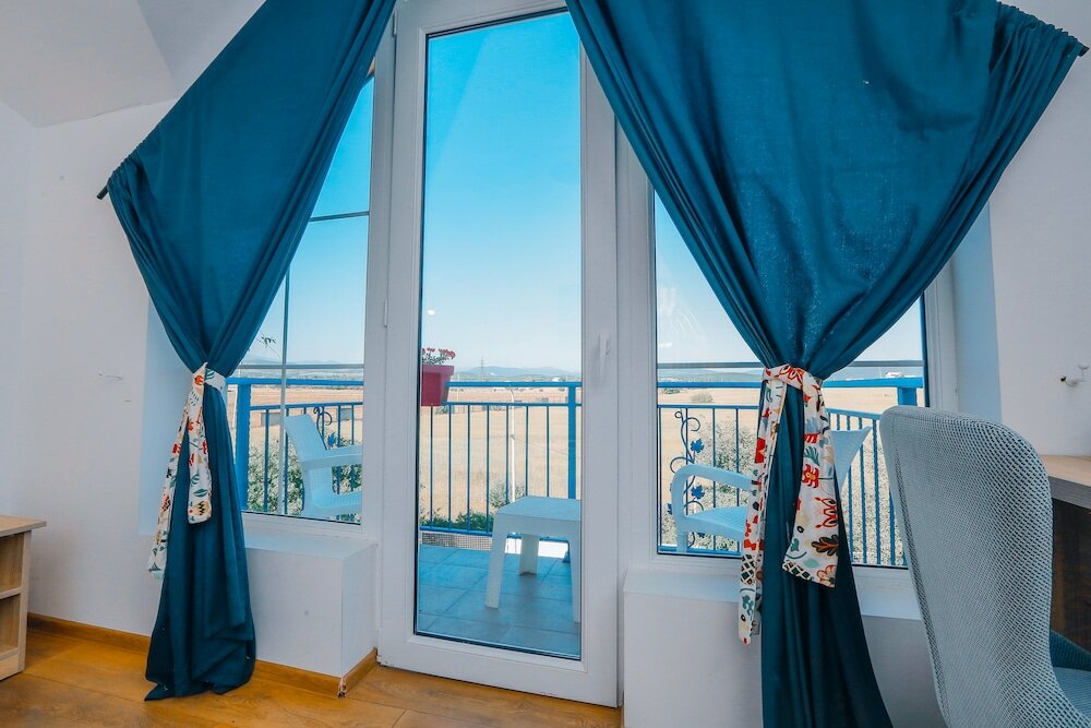 Фото Laguna Beach Club