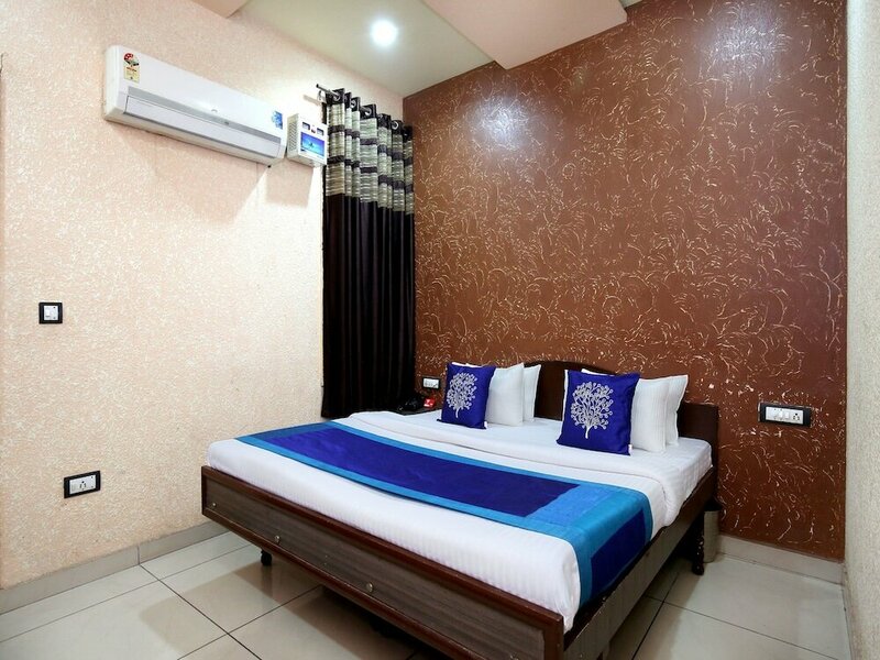 Гостиница Oyo 9808 Hotel Prem Sagar в Лудхияне