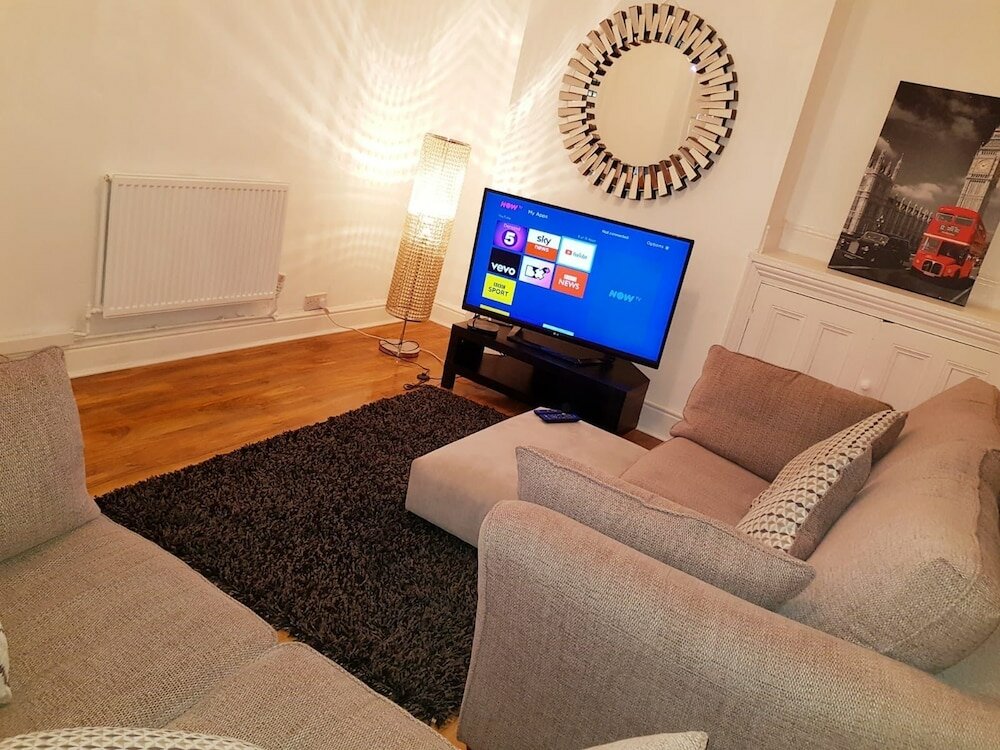 Фото Hinde Holiday Home