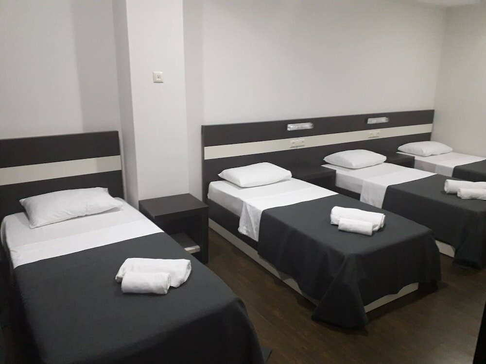 Фото Отель West Tower