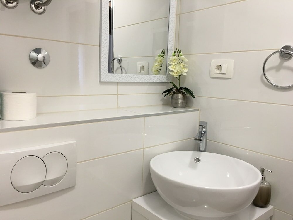 Фото Central Split Apartments and Rooms Paese