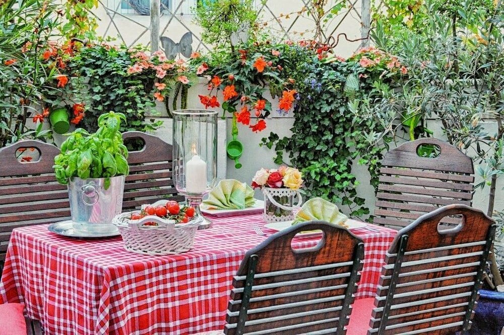 Фото Hotel Drei Lilien