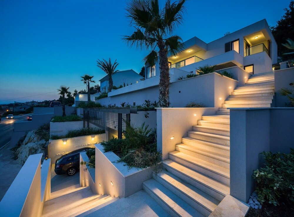 Фото Ultraluxury Villa Elyzeum