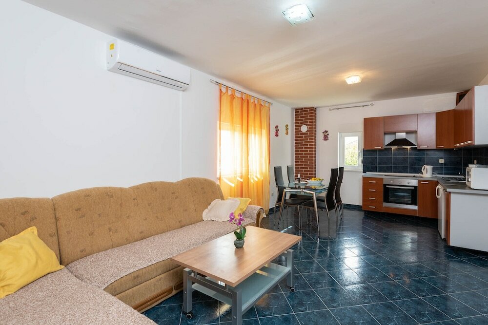 Фото Apartments Mare