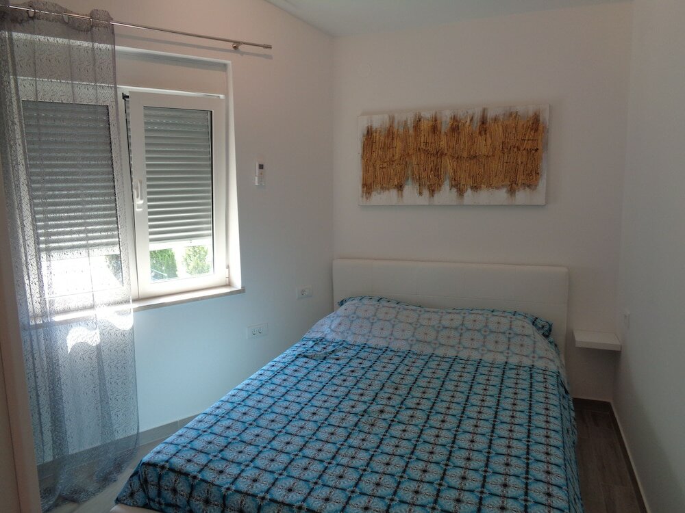 Фото Apartments Mirjana