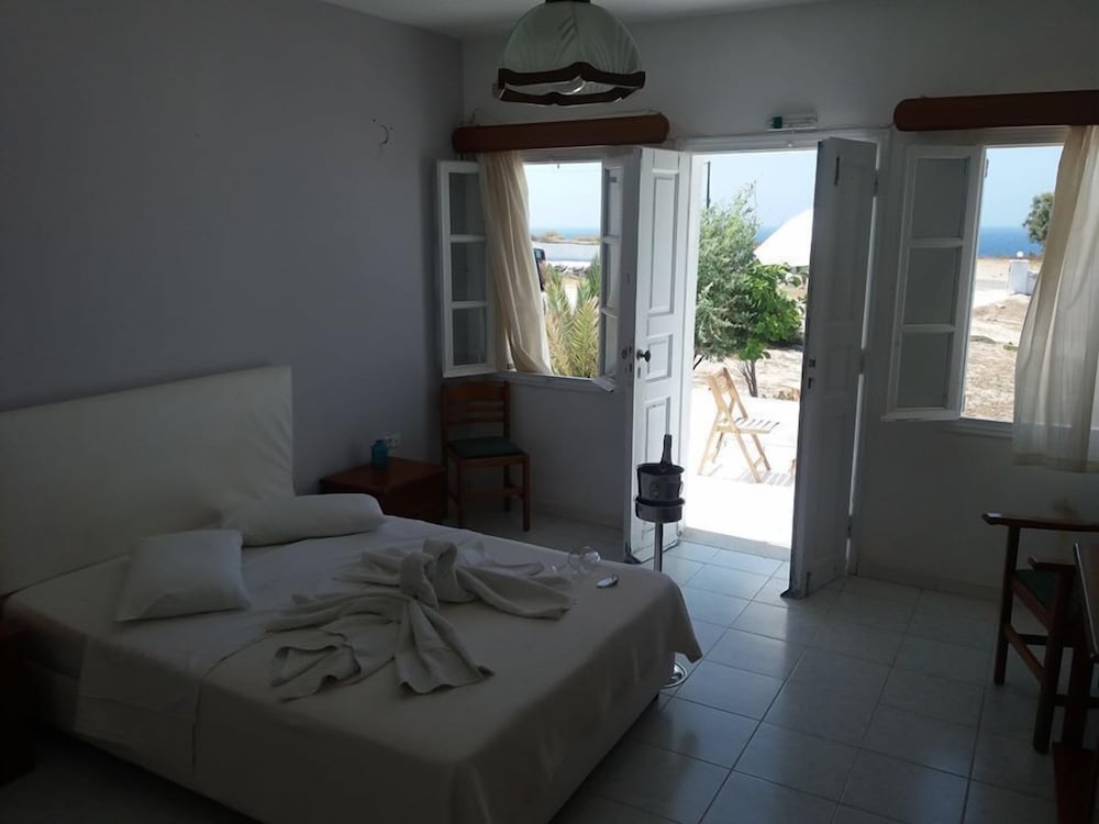 Фото Abyssanto Villa