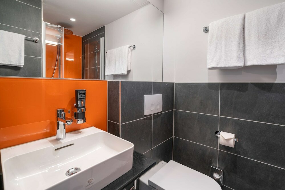 Фото Campanile Duisburg City