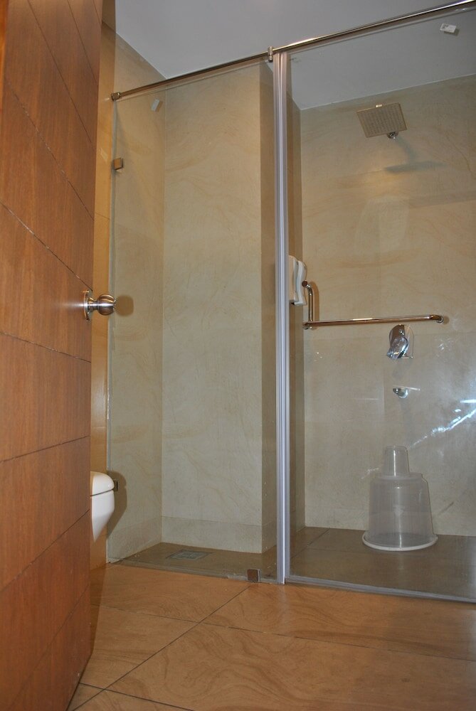 Фото Newton Neelakanta Boutique – Kovalam