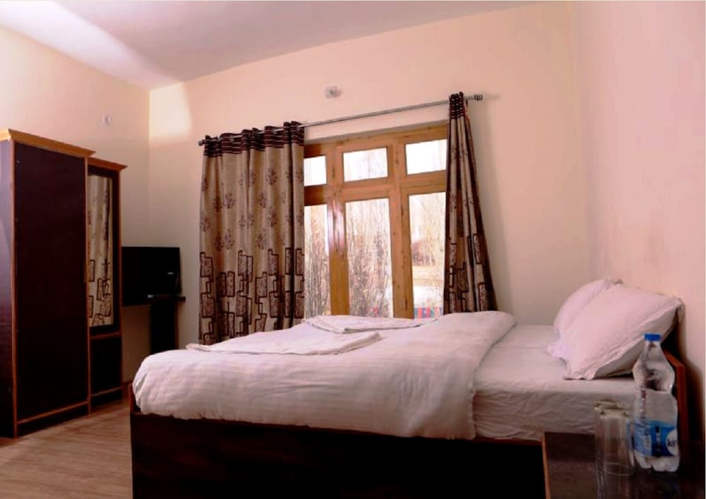 Фото Tih Ladakh Orchard House