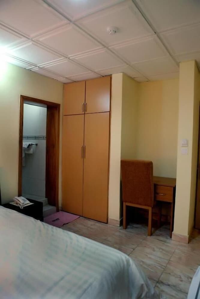 Фото Nspri Guest House