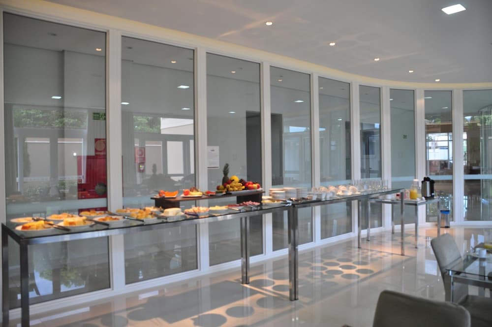 Фото Kamur Plaza Hotel