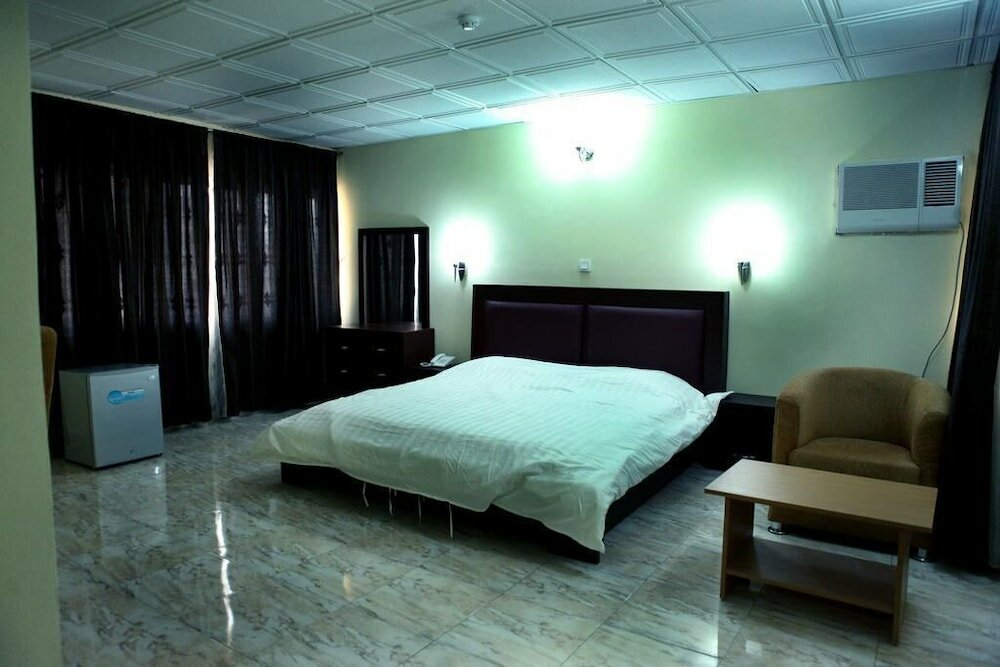 Фото Nspri Guest House