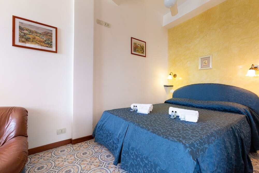 Фото Mondello Wonderful Seaview Apartment