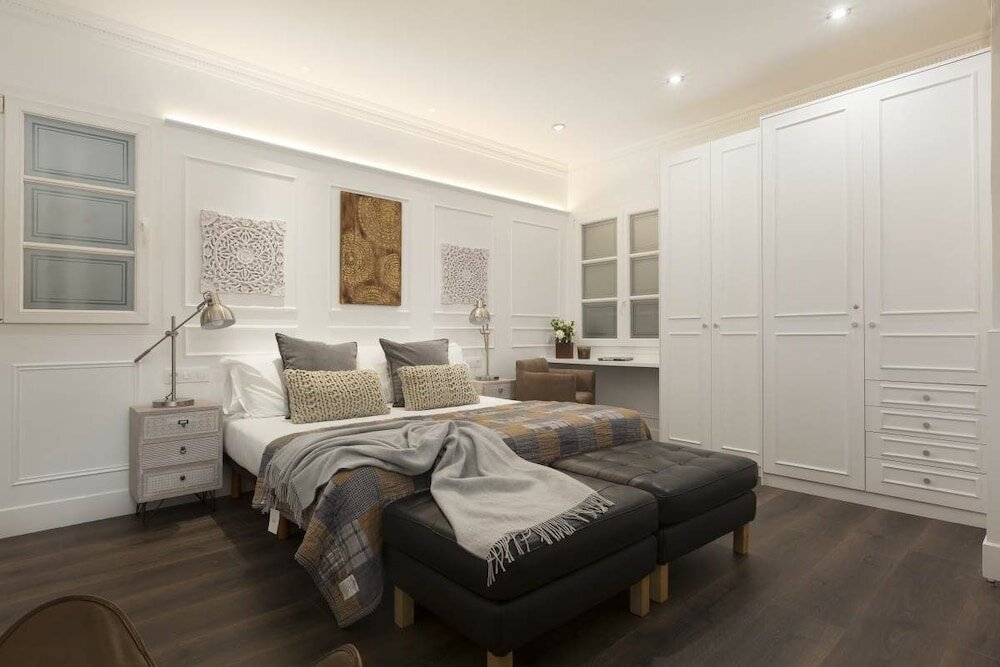 Фото Enjoybcn Coliseum Apartments