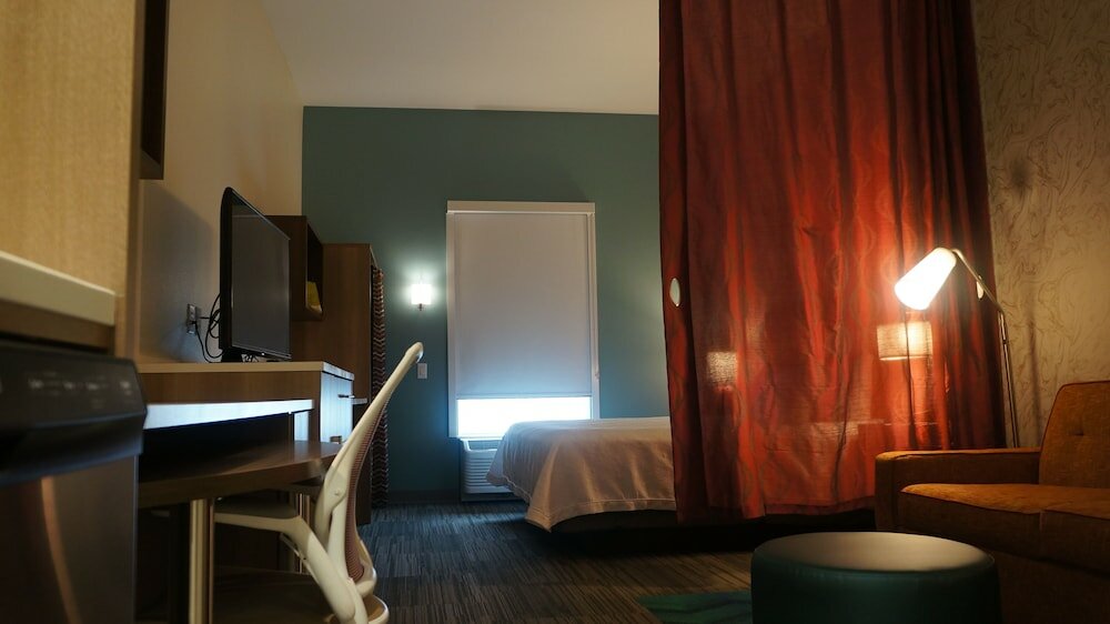 Фото Home2 Suites by Hilton Clermont