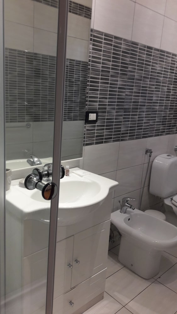 Фото Dimoramuri B&b