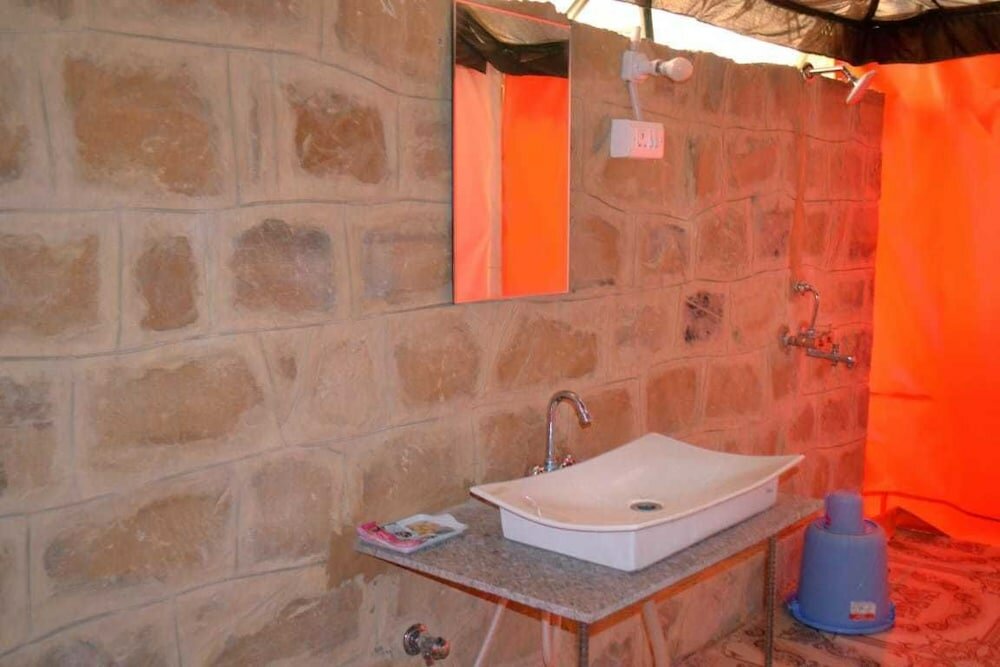 Фото Dunes Desert Safari And Camp