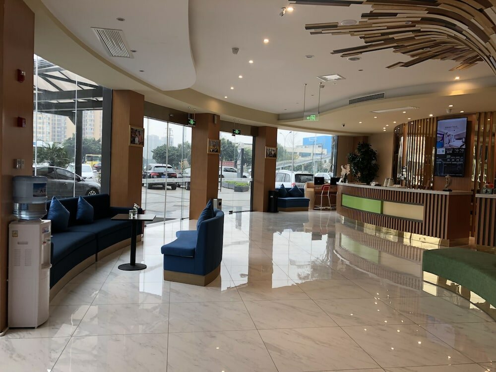 Фото Ibis Styles Chengdu American Center Hotel