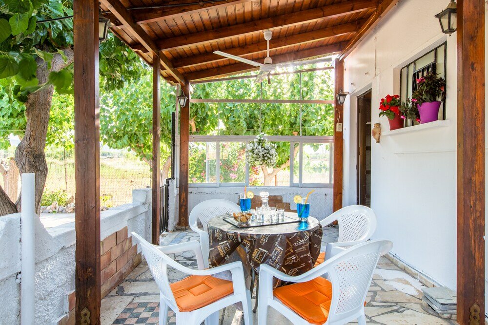 Фото Aadonis Villa