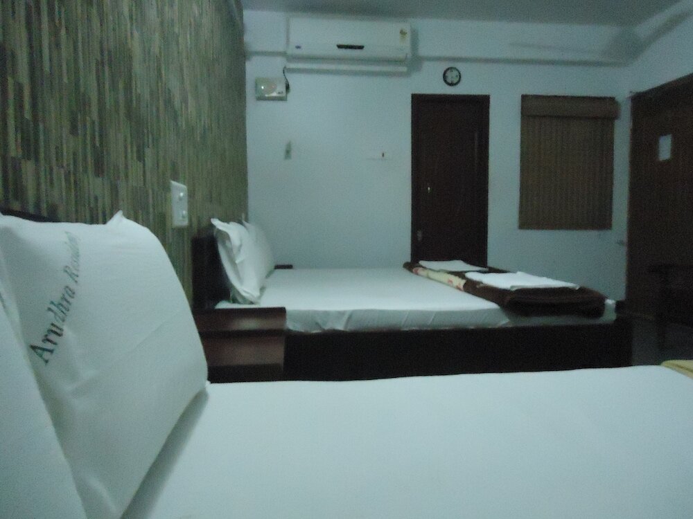 Фото Arudhra Residency