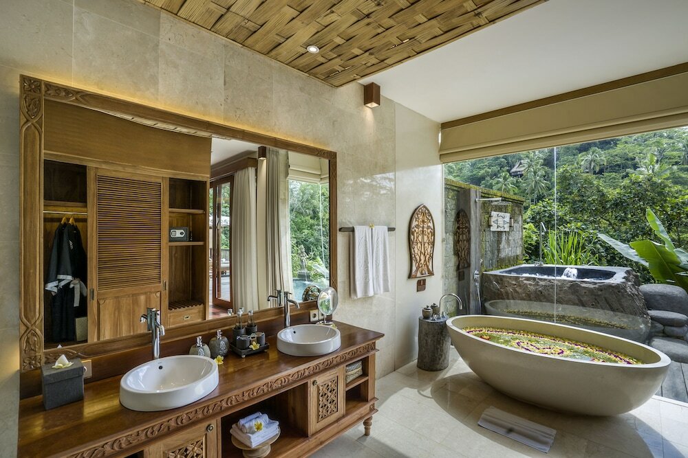 Фото The Kayon Jungle Resort